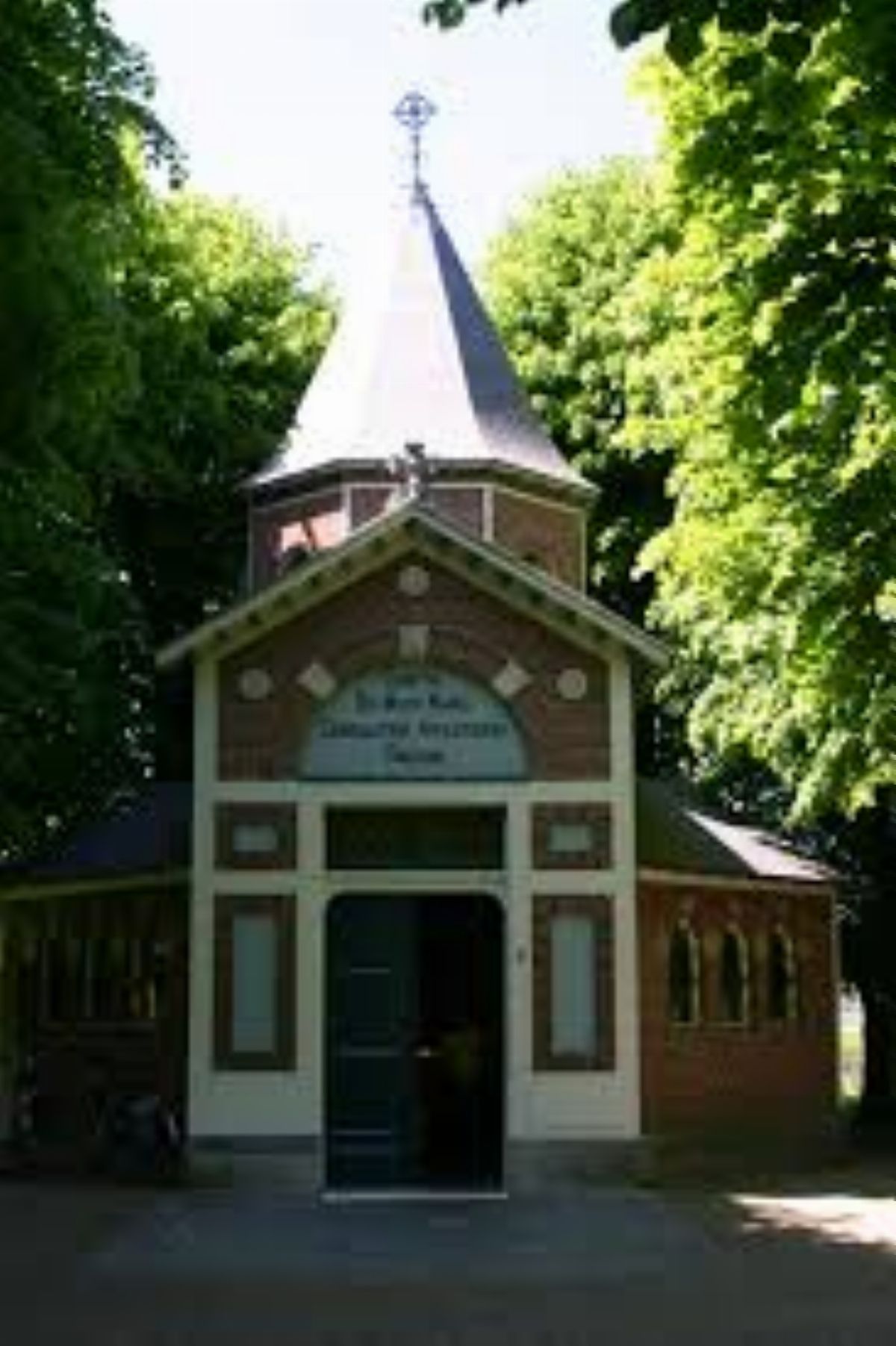 MINI BEDEVAART KAPELBERG